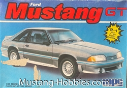 MPC 1/25 Ford Mustang GT