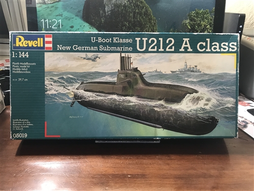 REVELL GERMANY 1/144 U-Boot Klasse U212A Class New German Submarine